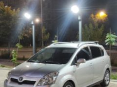 Сүрөт унаа Toyota Corolla Verso