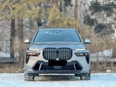 Photo of the vehicle BMW X7