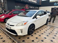 Сүрөт унаа Toyota Prius