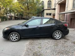 Photo of the vehicle Mazda 3