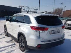 Фото авто Toyota Highlander