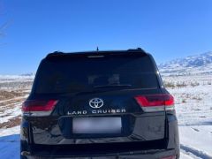 Сүрөт унаа Toyota Land Cruiser