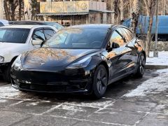 Фото авто Tesla Model 3