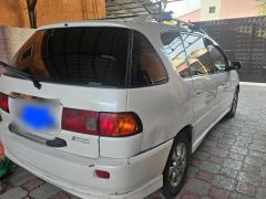 Фото авто Toyota Ipsum