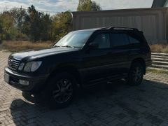 Photo of the vehicle Lexus LX