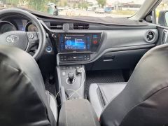 Сүрөт унаа Toyota Auris