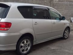 Photo of the vehicle Toyota Ipsum