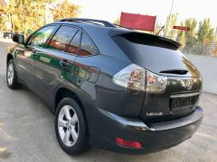 Photo of the vehicle Lexus RX