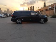 Фото авто Kia Carnival