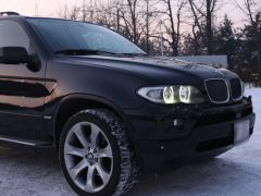 Photo of the vehicle BMW X5