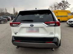 Сүрөт унаа Toyota RAV4