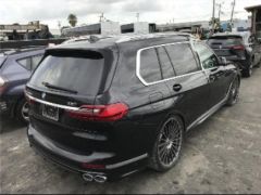 Photo of the vehicle BMW X7