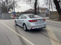 Photo of the vehicle Hyundai Sonata