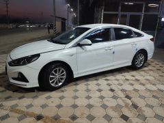 Photo of the vehicle Hyundai Sonata