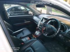 Сүрөт унаа Toyota Harrier