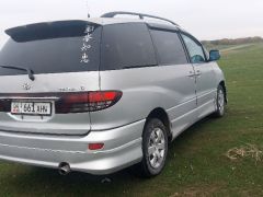 Фото авто Toyota Estima