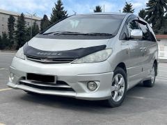 Фото авто Toyota Estima