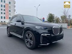 Photo of the vehicle BMW X7