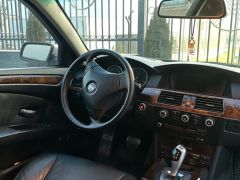 Photo of the vehicle BMW 5 Series