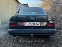 Photo of the vehicle Mercedes-Benz W124