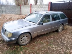 Фото авто Mercedes-Benz W124