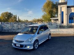 Сүрөт унаа Honda Fit