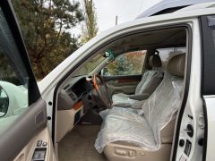 Photo of the vehicle Lexus GX