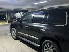 Photo of the vehicle Lexus LX