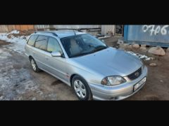 Сүрөт унаа Toyota Avensis