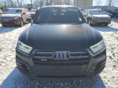 Photo of the vehicle Audi SQ5