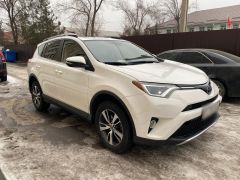 Photo of the vehicle Toyota RAV4