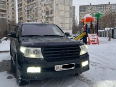 Сүрөт унаа Toyota Land Cruiser