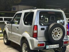 Сүрөт унаа Suzuki Jimny