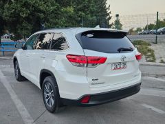 Сүрөт унаа Toyota Highlander