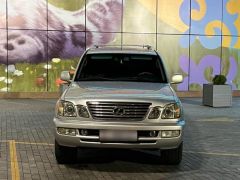 Photo of the vehicle Lexus LX