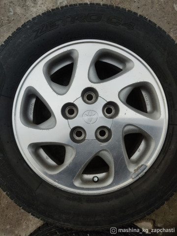Wheel rims - Продаю диски на тойоту r15 с летней резиной 205/65r15