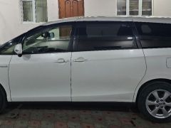 Фото авто Toyota Estima