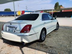 Photo of the vehicle Toyota Crown Majesta