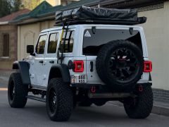 Фото авто Jeep Wrangler