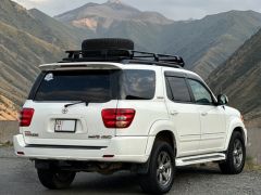 Сүрөт унаа Toyota Sequoia