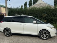 Сүрөт унаа Toyota Estima