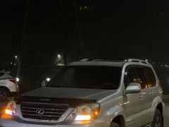 Photo of the vehicle Lexus GX