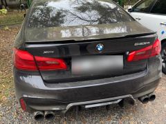 Photo of the vehicle BMW 5 Series