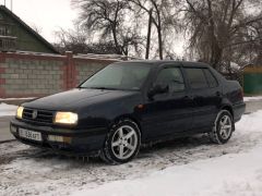 Фото авто Volkswagen Vento