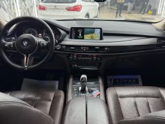 Photo of the vehicle BMW X5