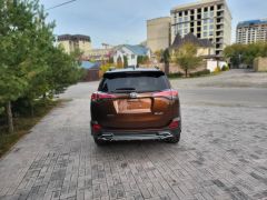 Сүрөт унаа Toyota RAV4