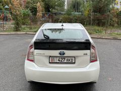 Фото авто Toyota Prius