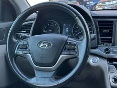 Фото авто Hyundai Elantra