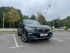 Photo of the vehicle BMW X5