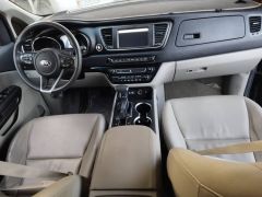 Сүрөт унаа Kia Carnival